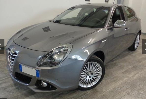 Left hand drive ALFA ROMEO Giulietta 2.0 JTDm-2 175 CV TCT Exclusiv